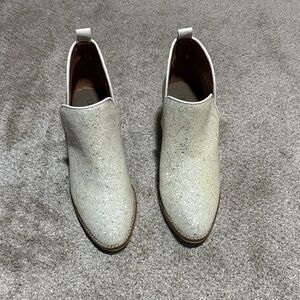 Elegant Cream Ankle Boots